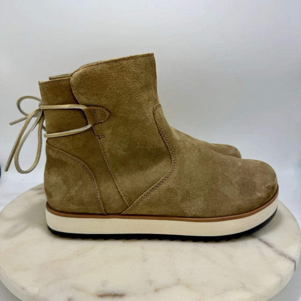 Merrell Juno Bluff Suede Polar Waterproof Booties Women's Size 8 Tan